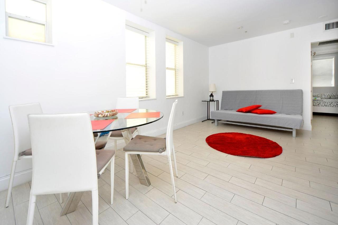 Ocean Drive Apartment Suites In Маямі-Біч Екстер'єр фото