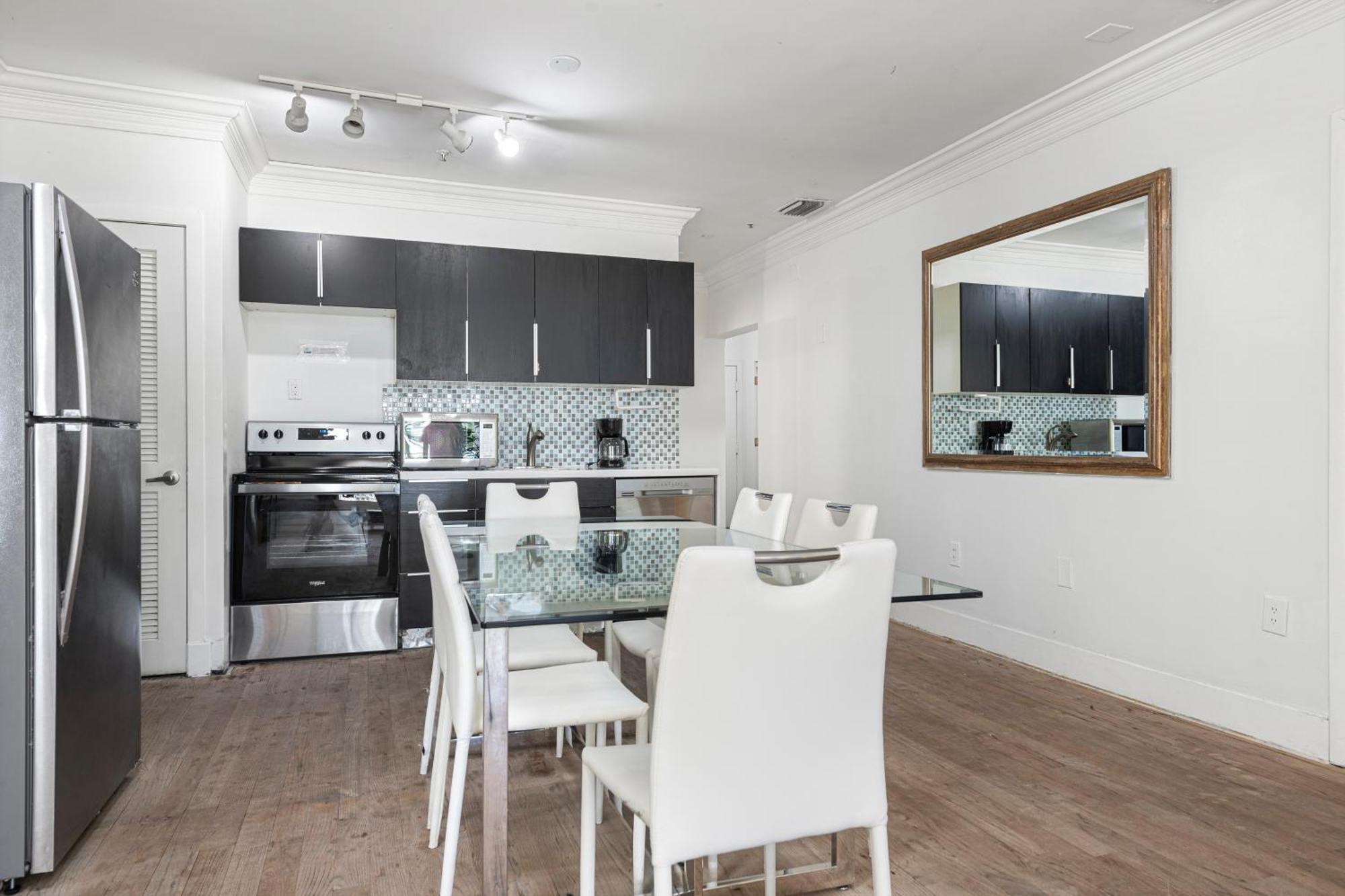 Ocean Drive Apartment Suites In Маямі-Біч Екстер'єр фото