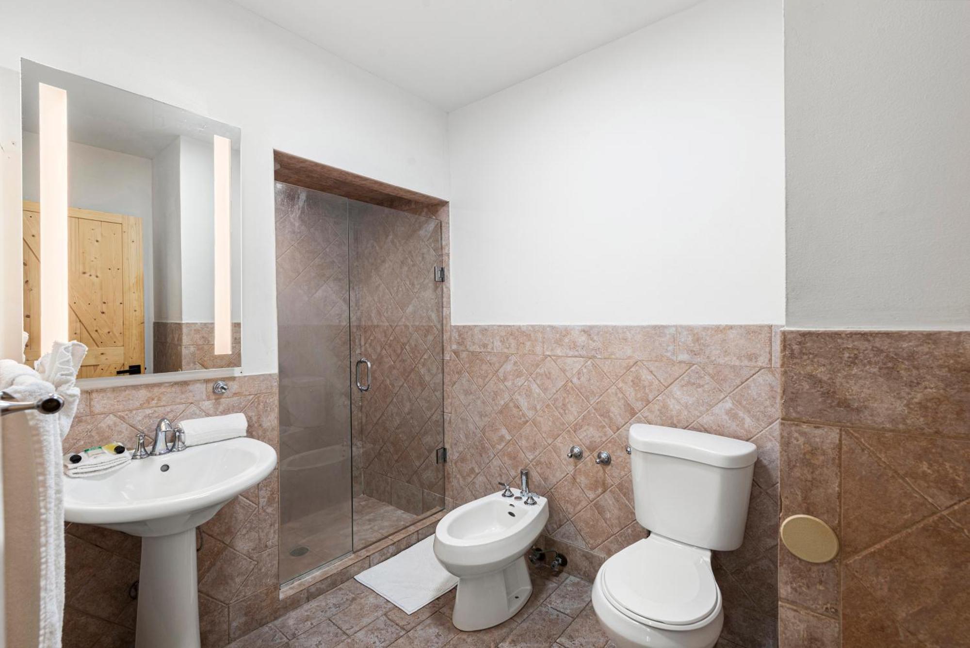 Ocean Drive Apartment Suites In Маямі-Біч Екстер'єр фото