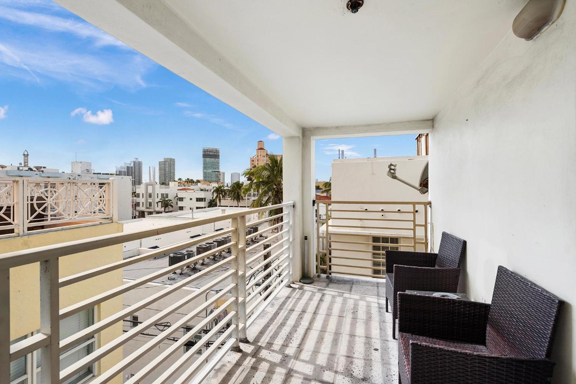 Ocean Drive Apartment Suites In Маямі-Біч Екстер'єр фото